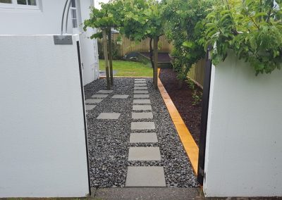 New Look Garden with Sleepers and Paving